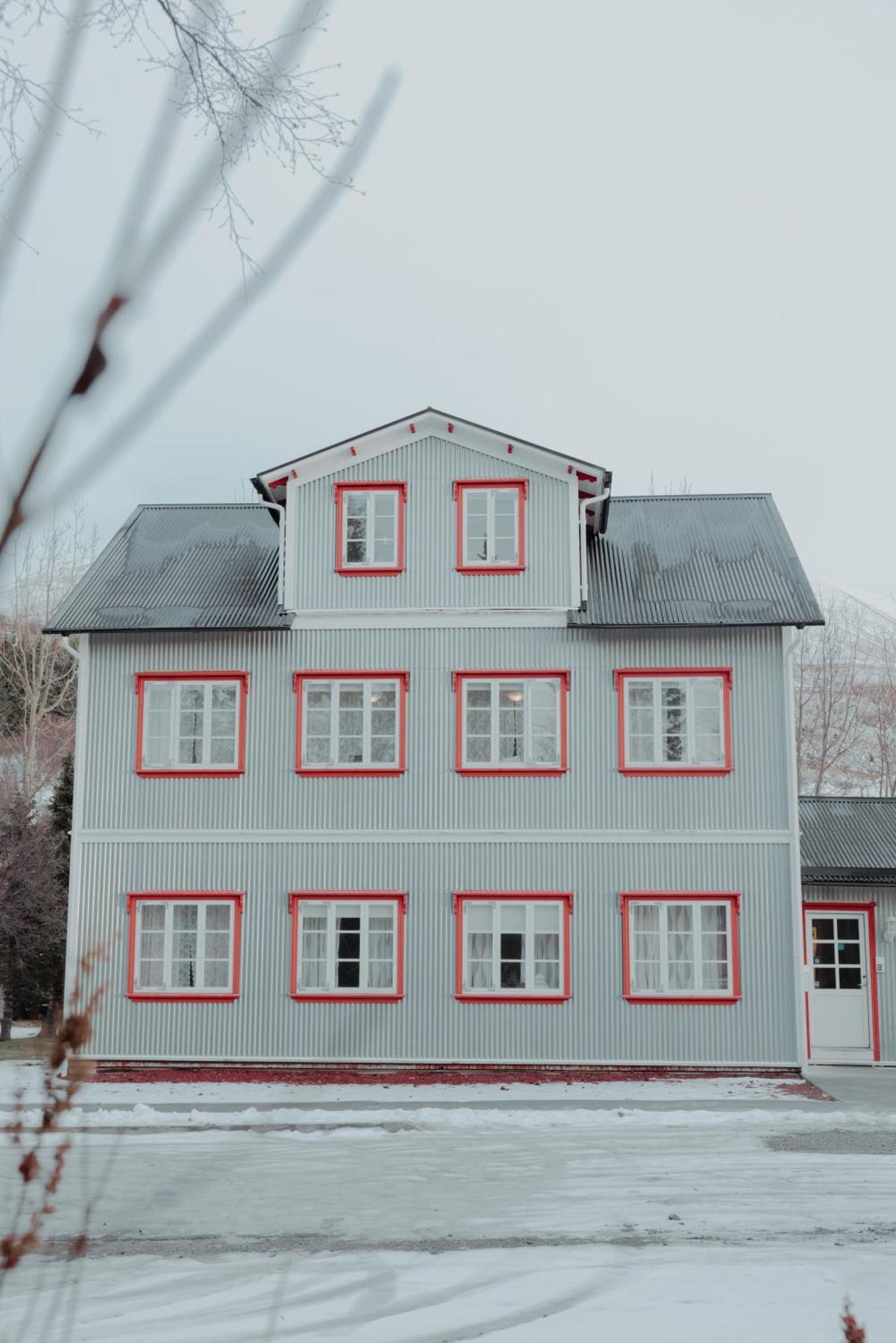 Gamli Skolinn Húsavík Exteriér fotografie