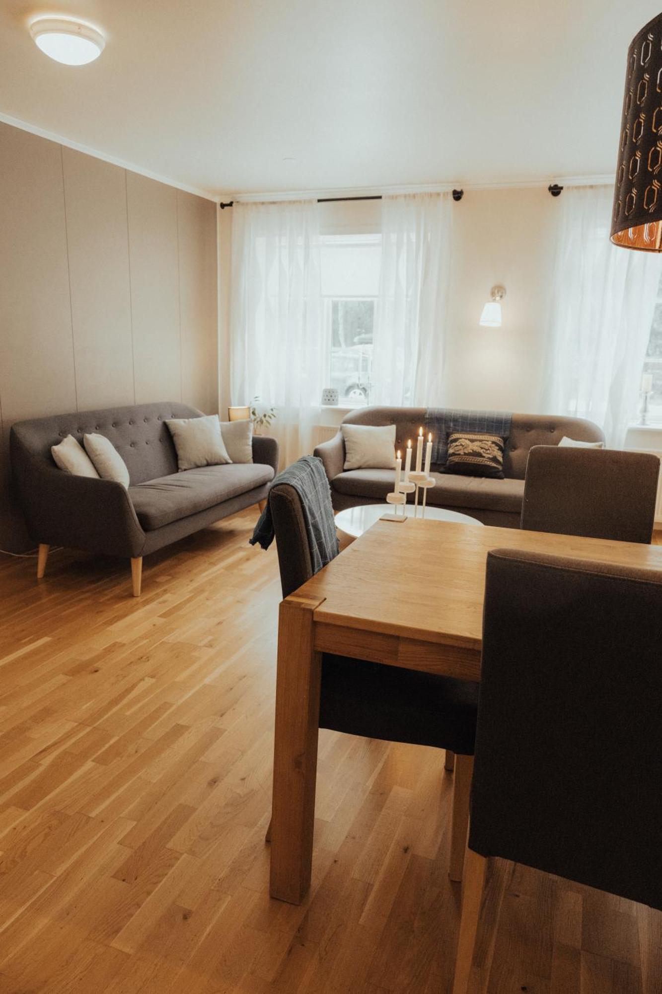Gamli Skolinn Húsavík Exteriér fotografie